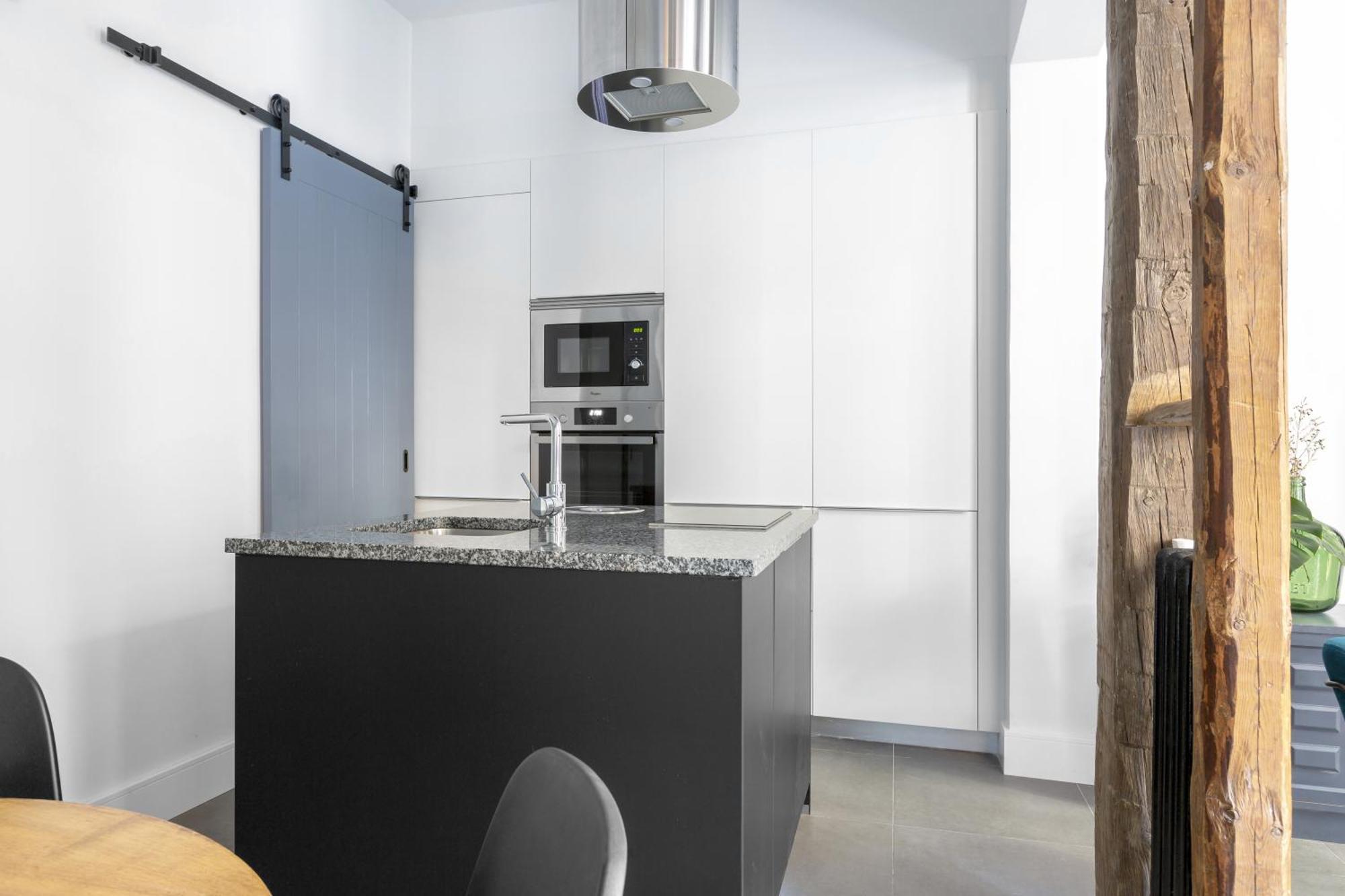 Apt Centrico Y Tranquilo De 2 Hab Madrid Dış mekan fotoğraf